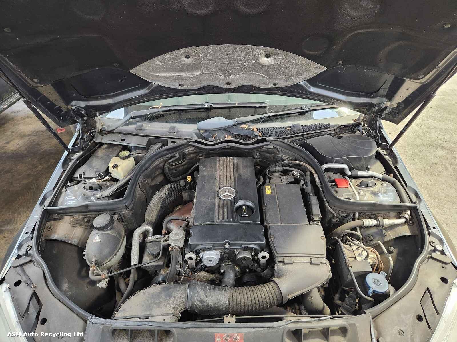 View Auto part Mercedes C Class 2008 4 Door Saloon Breaking