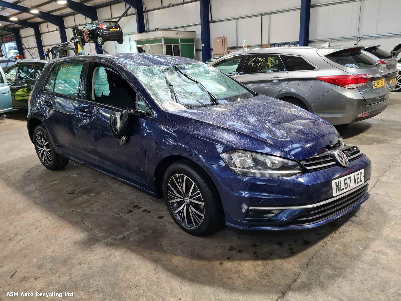 Image for a Volkswagen Golf 2017 5 Door Hatchback Breaking