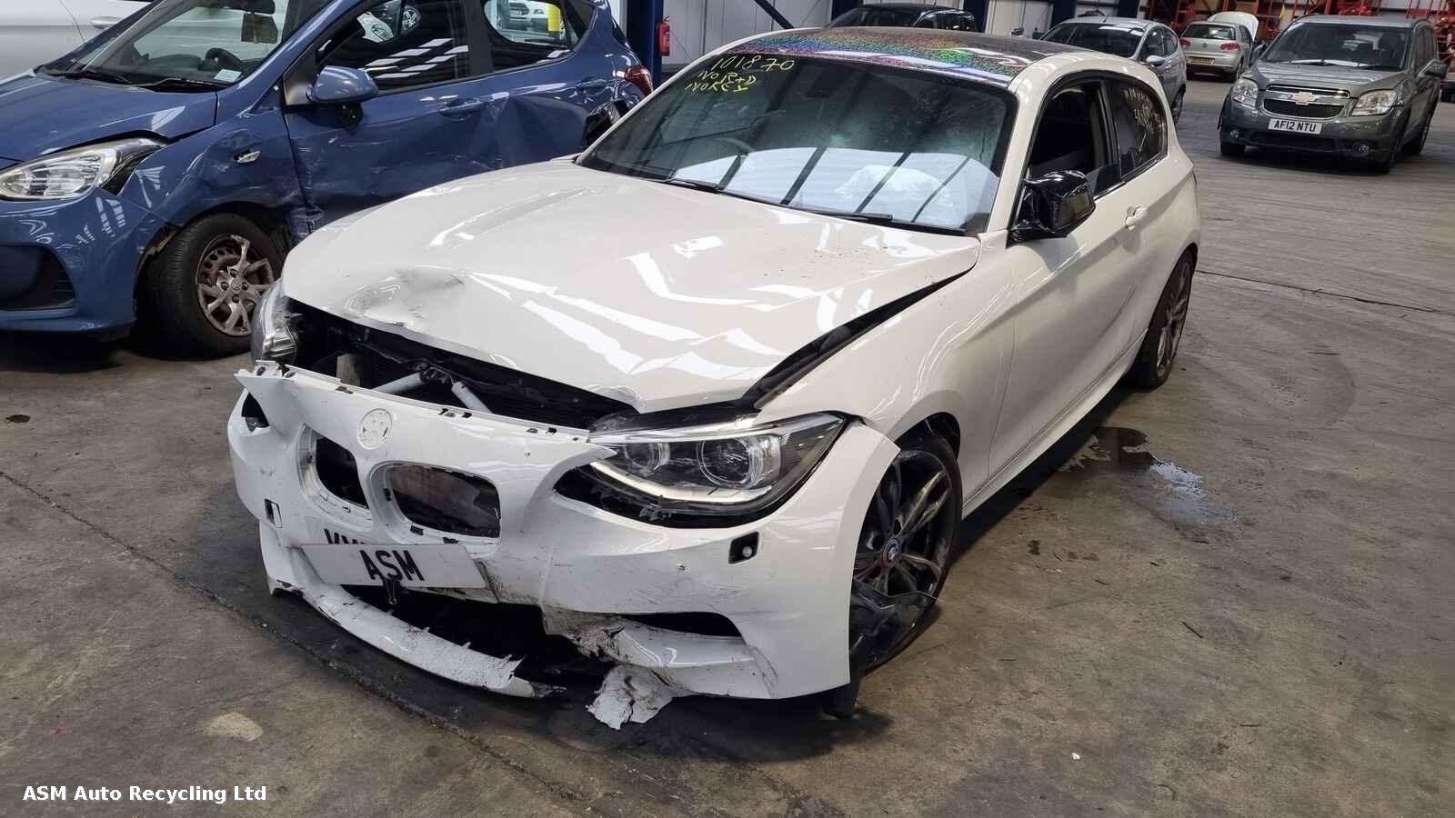 View Auto part Bmw 1 Series 2013 3 Door Hatchback Breaking