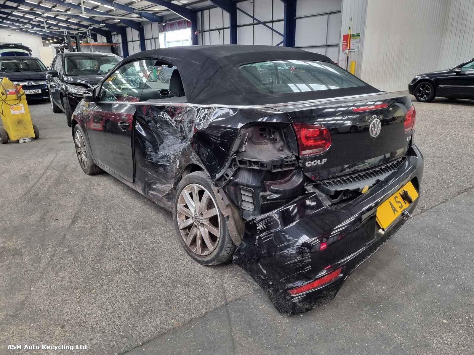 View Auto part Volkswagen Golf 2012 2 Door Convertible Breaking