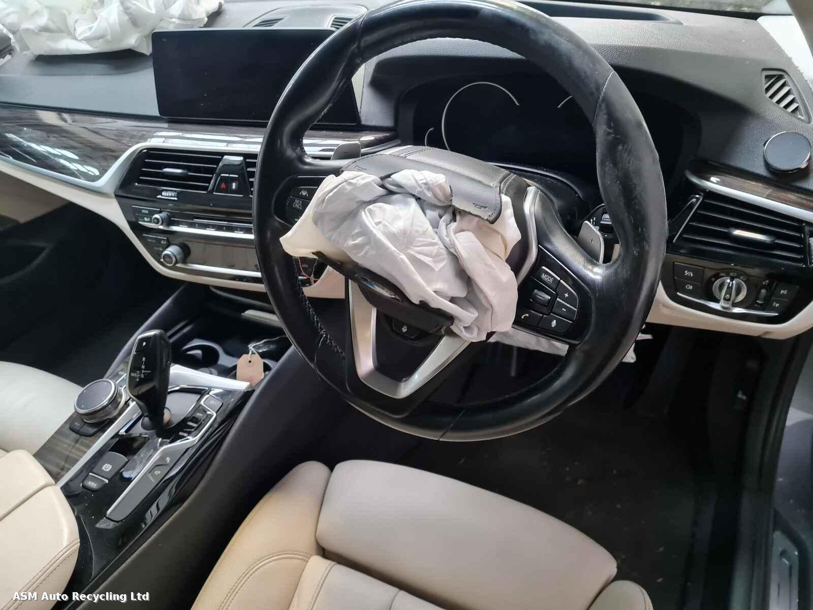 View Auto part Bmw 5 Series 2017 4 Door Saloon Breaking