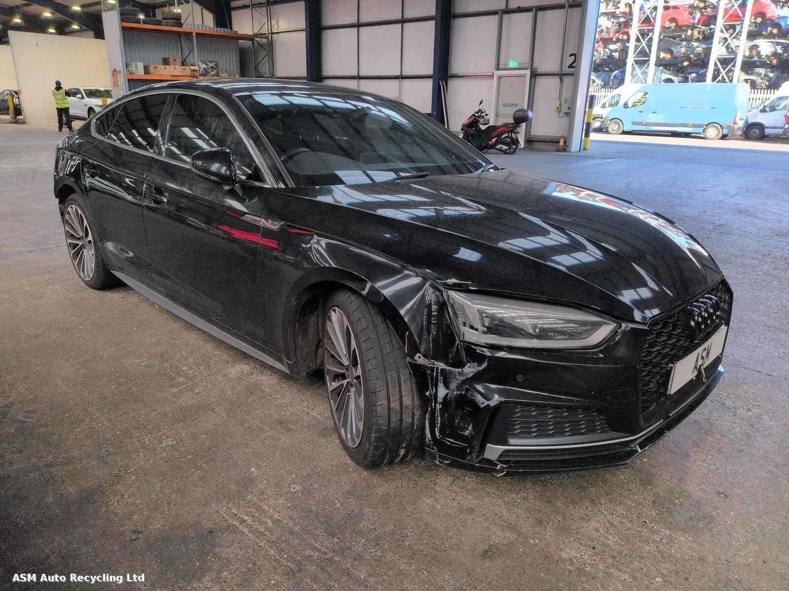 Image for a Audi A5 2017 5 Door Hatchback Breaking