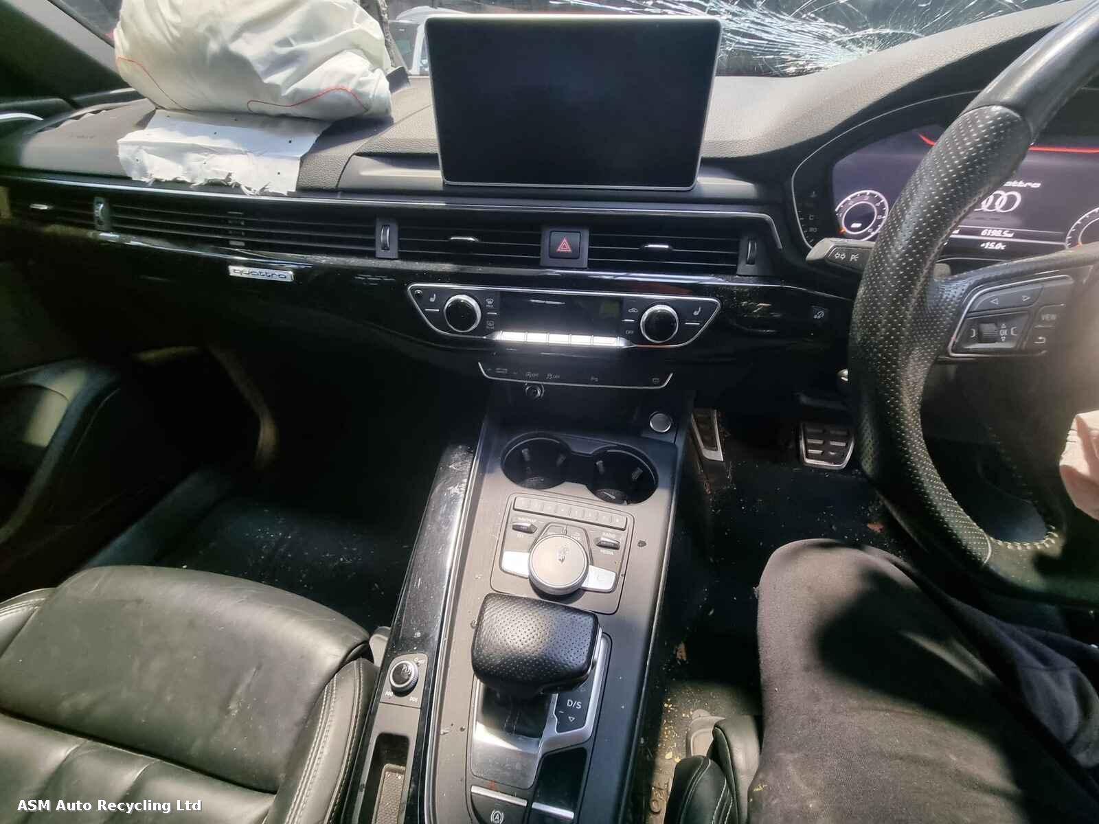 View Auto part Audi A4 2016 5 Door Estate Breaking