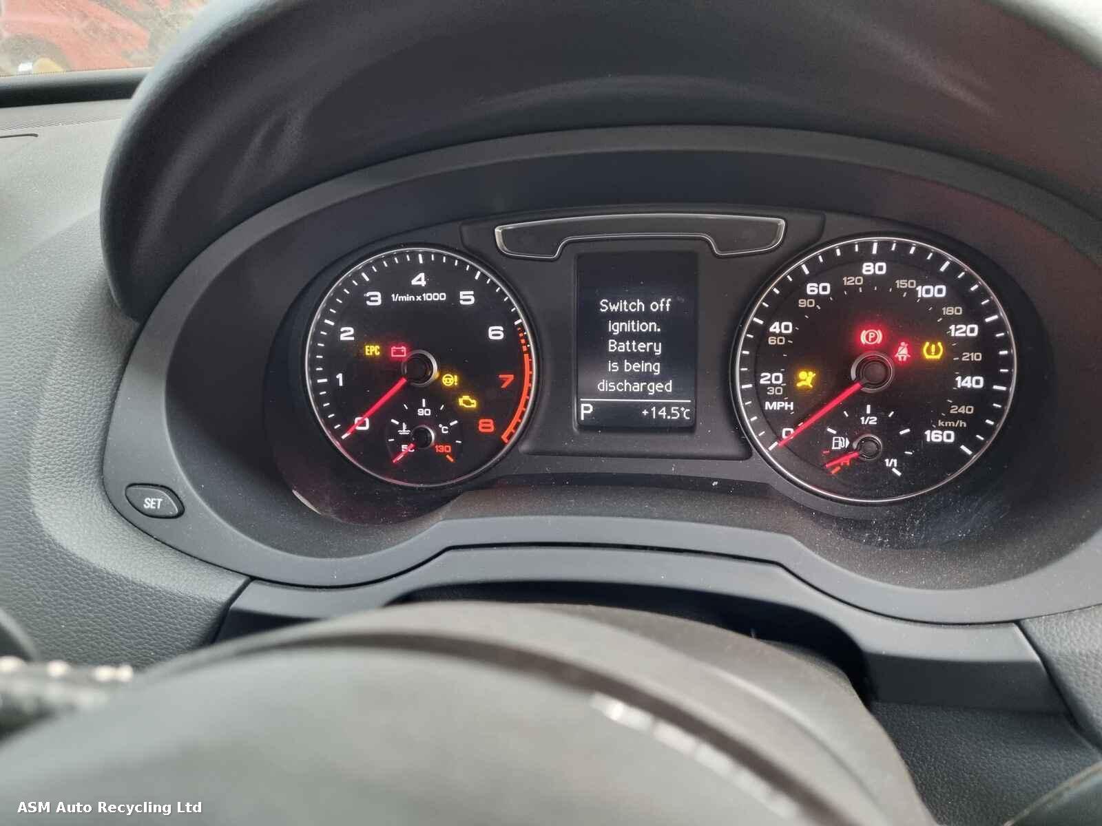 Audi Q3 2018 5 Door Estate Breaking View Auto part Audi Q3 2018 5 Door Estate Breaking