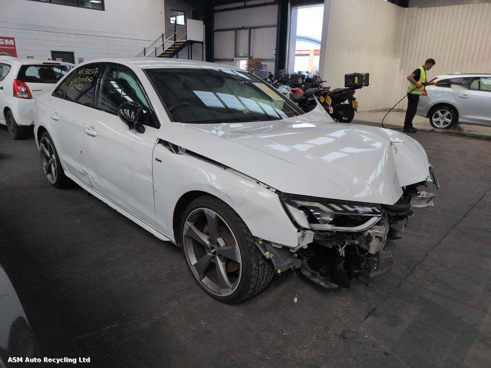 Image for a Audi A4 2020 4 Door Saloon Breaking