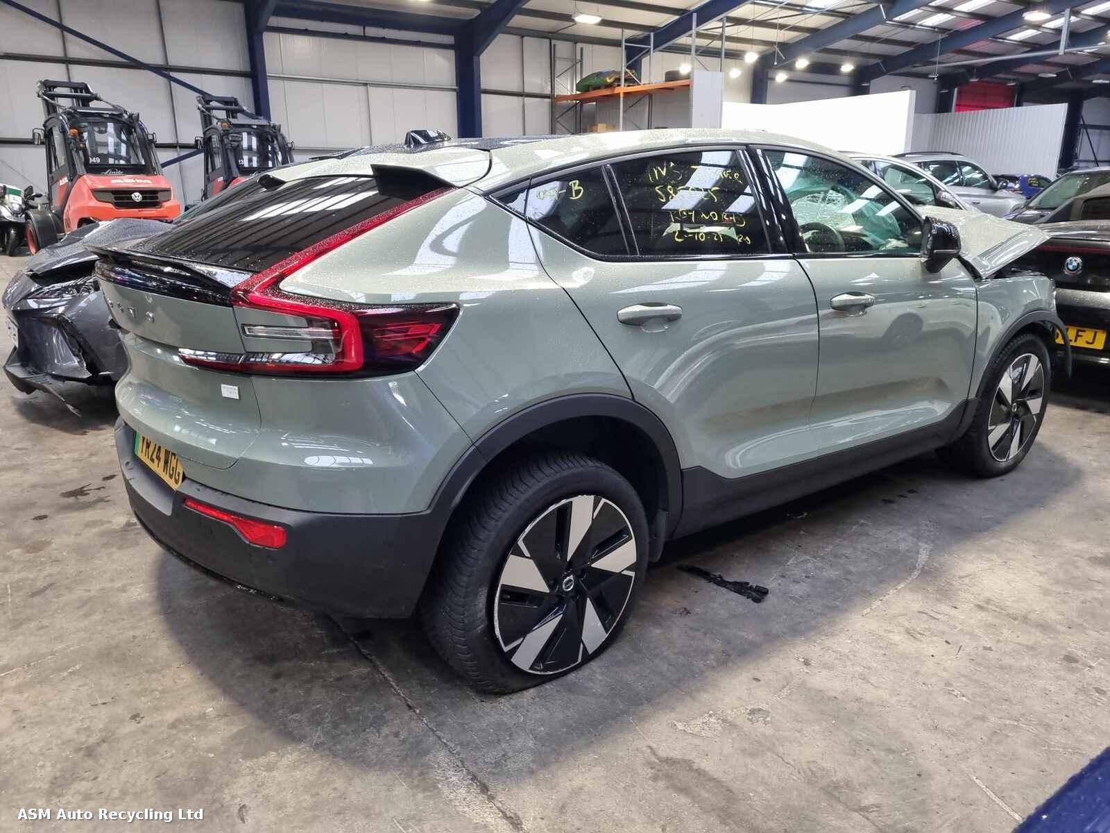 View Auto part Volvo C40 2024 5 Door Estate Breaking