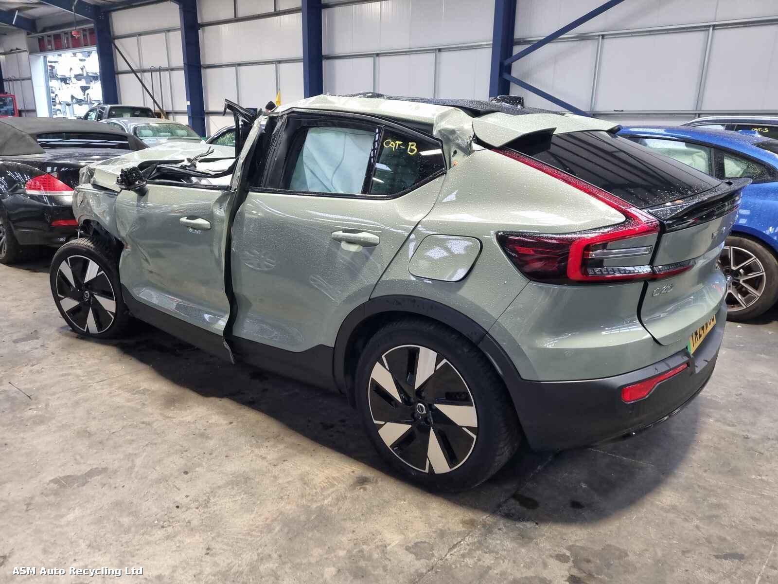 View Auto part Volvo C40 2024 5 Door Estate Breaking