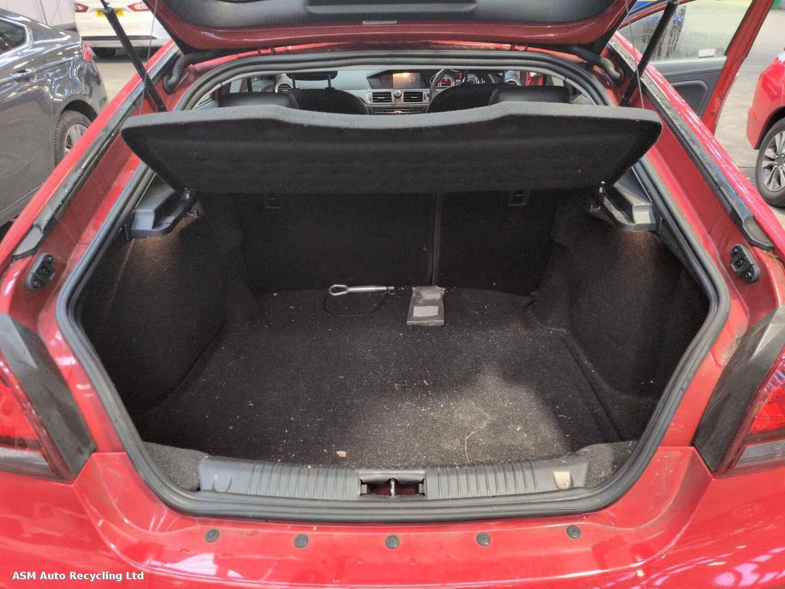 View Auto part Mg Mg6 2015 5 Door Hatchback Breaking
