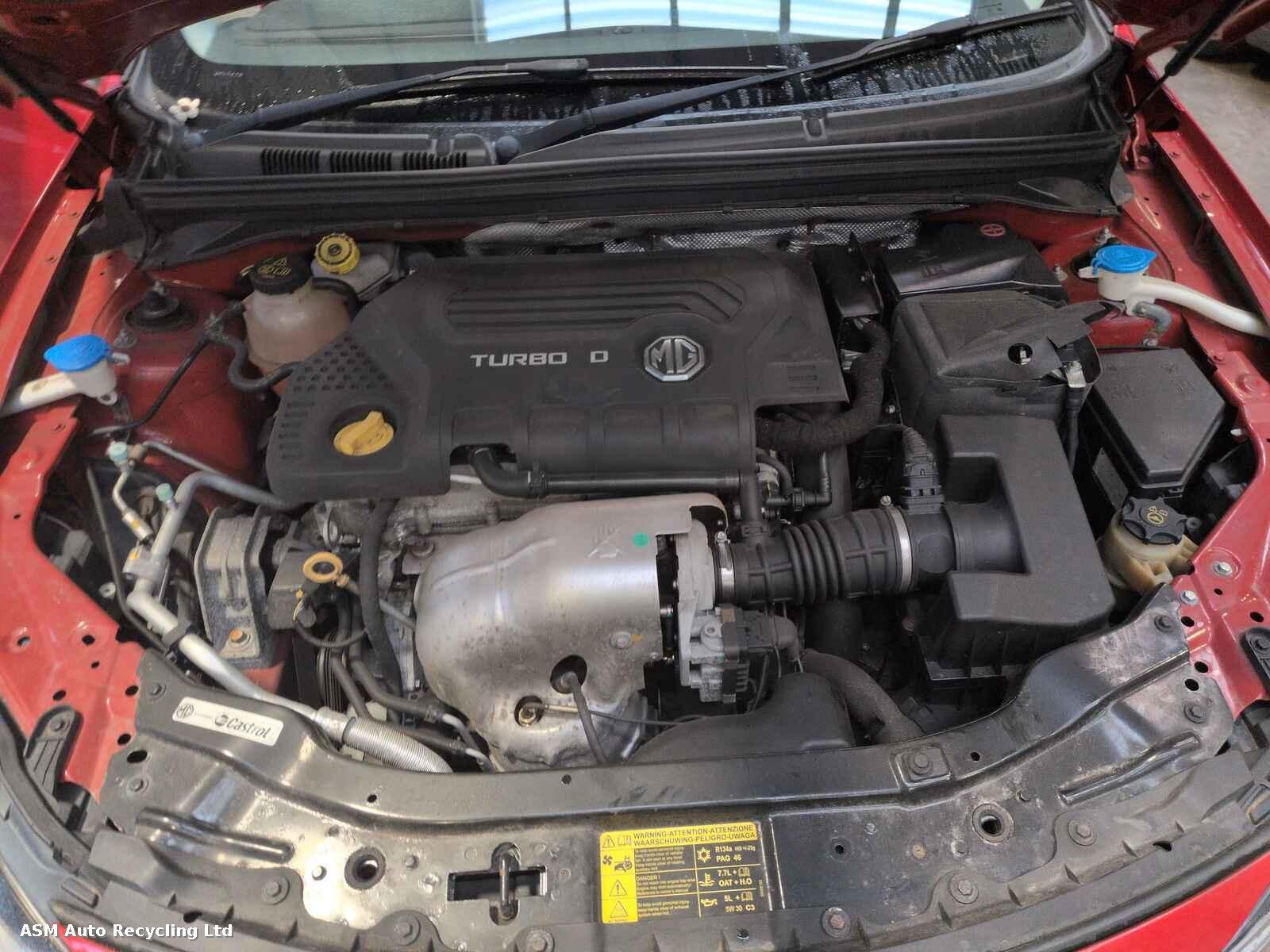 View Auto part Mg Mg6 2015 5 Door Hatchback Breaking