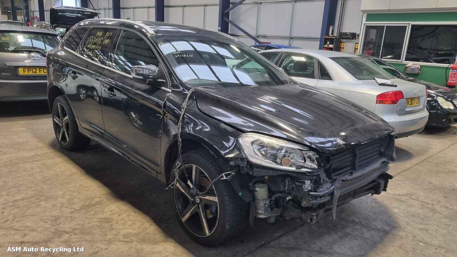 Image for a Volvo Xc60 2015 5 Door Estate Breaking