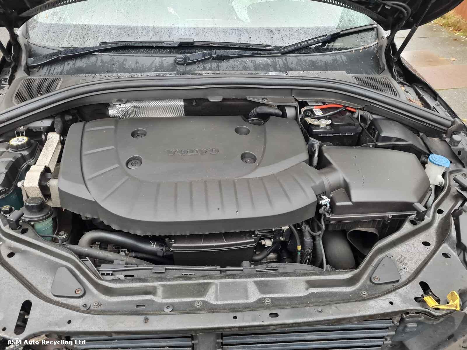 View Auto part Volvo Xc60 2015 5 Door Estate Breaking
