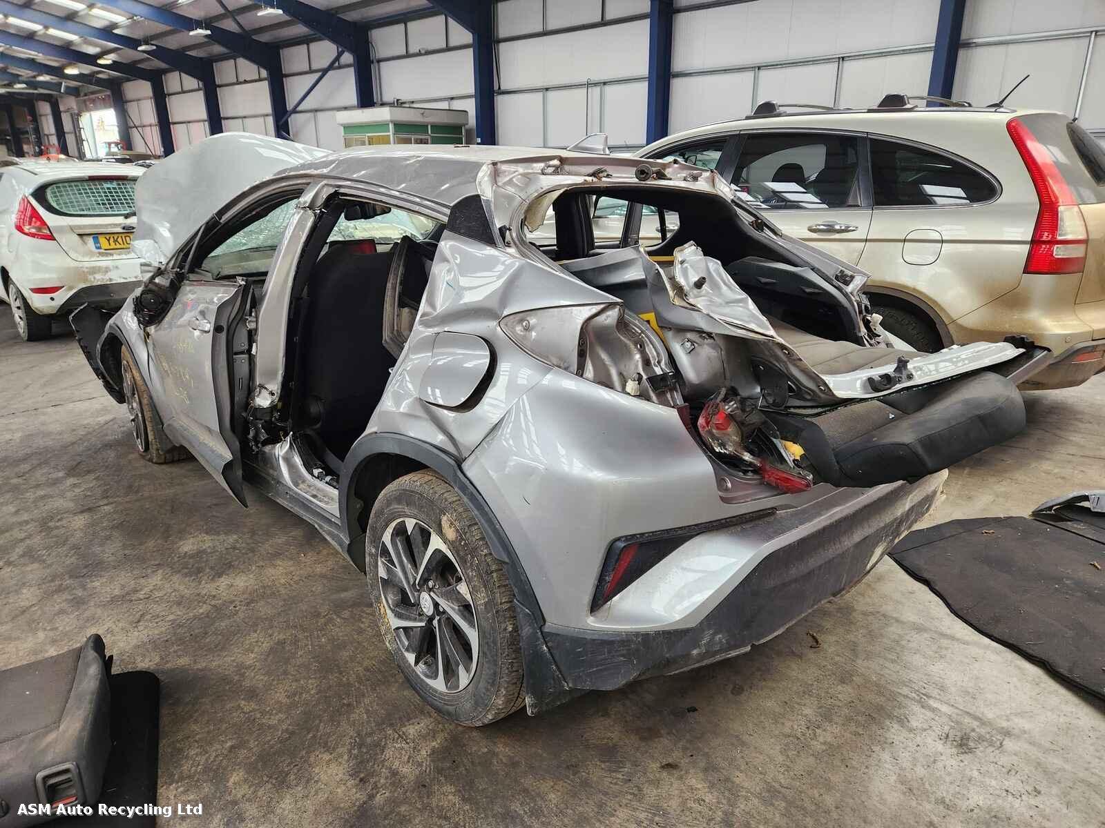 View Auto part Toyota C-hr 2017 5 Door Hatchback Breaking