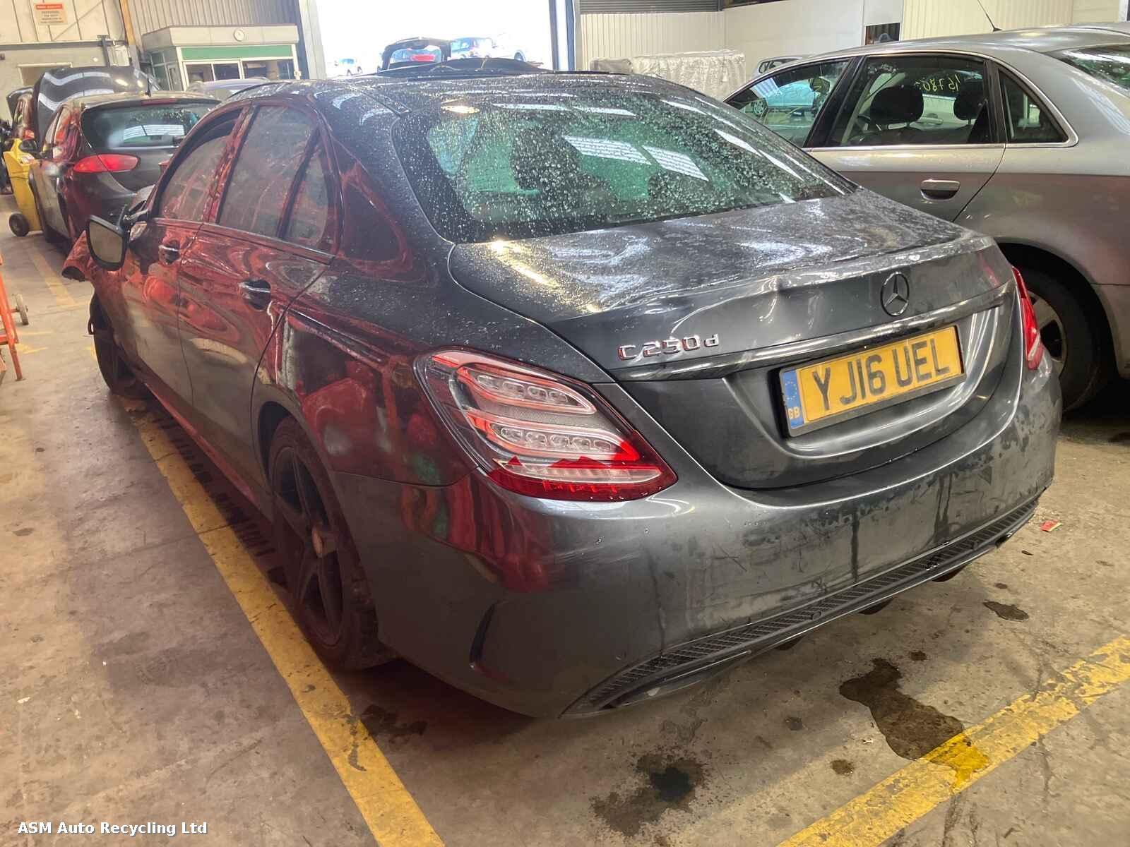 View Auto part Mercedes C Class 2016 4 Door Saloon Breaking