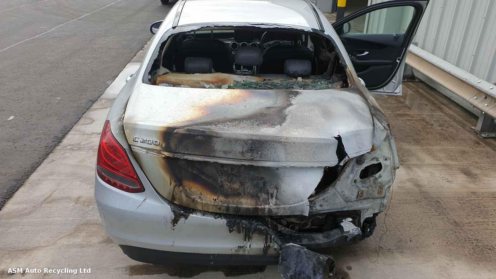 View Auto part Mercedes C Class 2016 4 Door Saloon Breaking