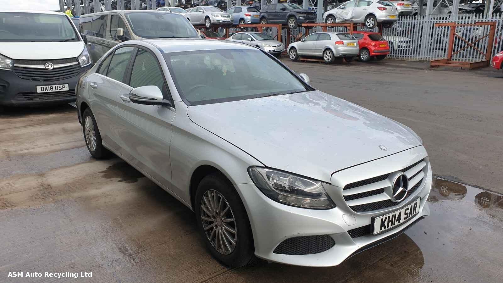 Image for a Mercedes C Class 2016 4 Door Saloon Breaking