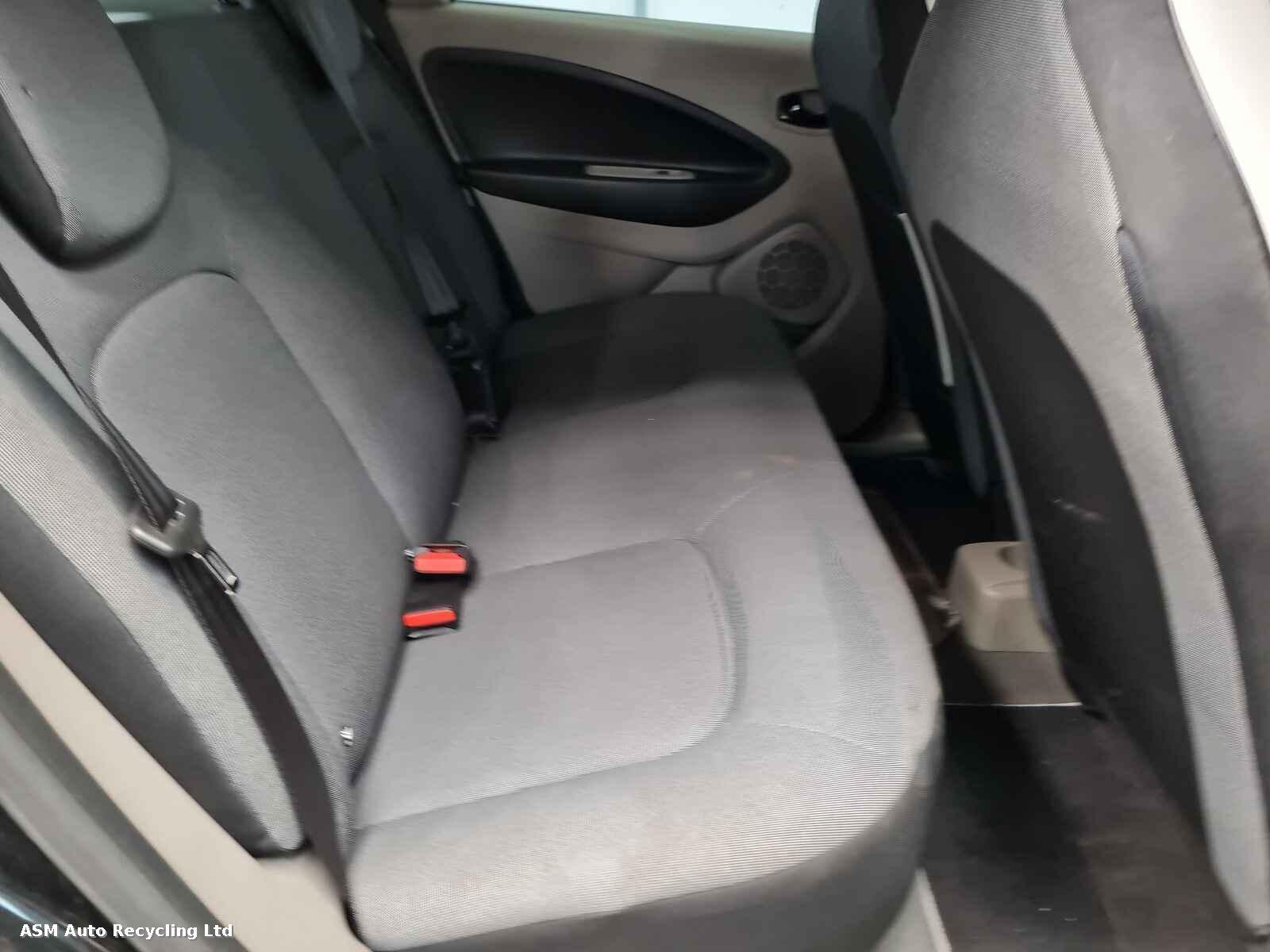 View Auto part Renault Zoe 2014 5 Door Hatchback Breaking