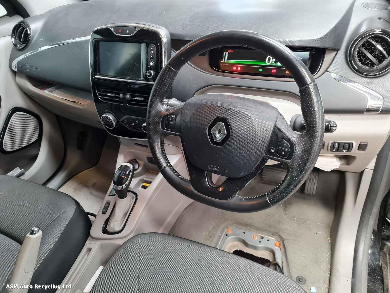 View Auto part Renault Zoe 2014 5 Door Hatchback Breaking