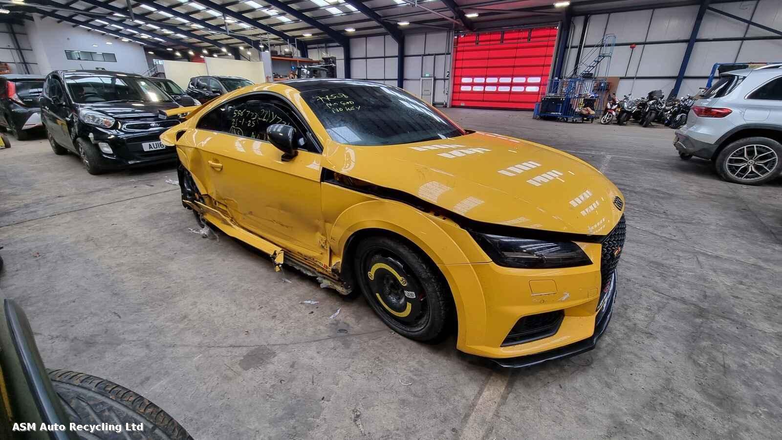 Image for a Audi Tt 2015 2 Door Coupe Breaking