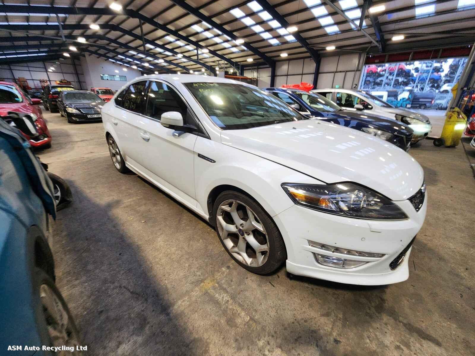Image for a Ford Mondeo 2013 5 Door Hatchback Breaking