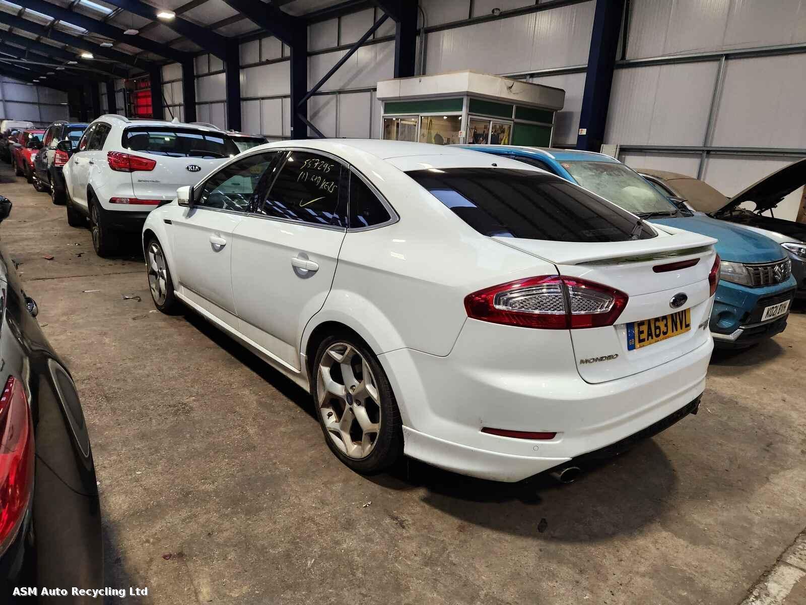 Ford Mondeo 2013 5 Door Hatchback Breaking View Auto part Ford Mondeo 2013 5 Door Hatchback Breaking
