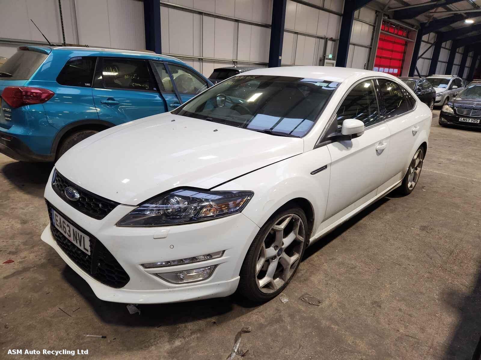 Ford Mondeo 2013 5 Door Hatchback Breaking View Auto part Ford Mondeo 2013 5 Door Hatchback Breaking