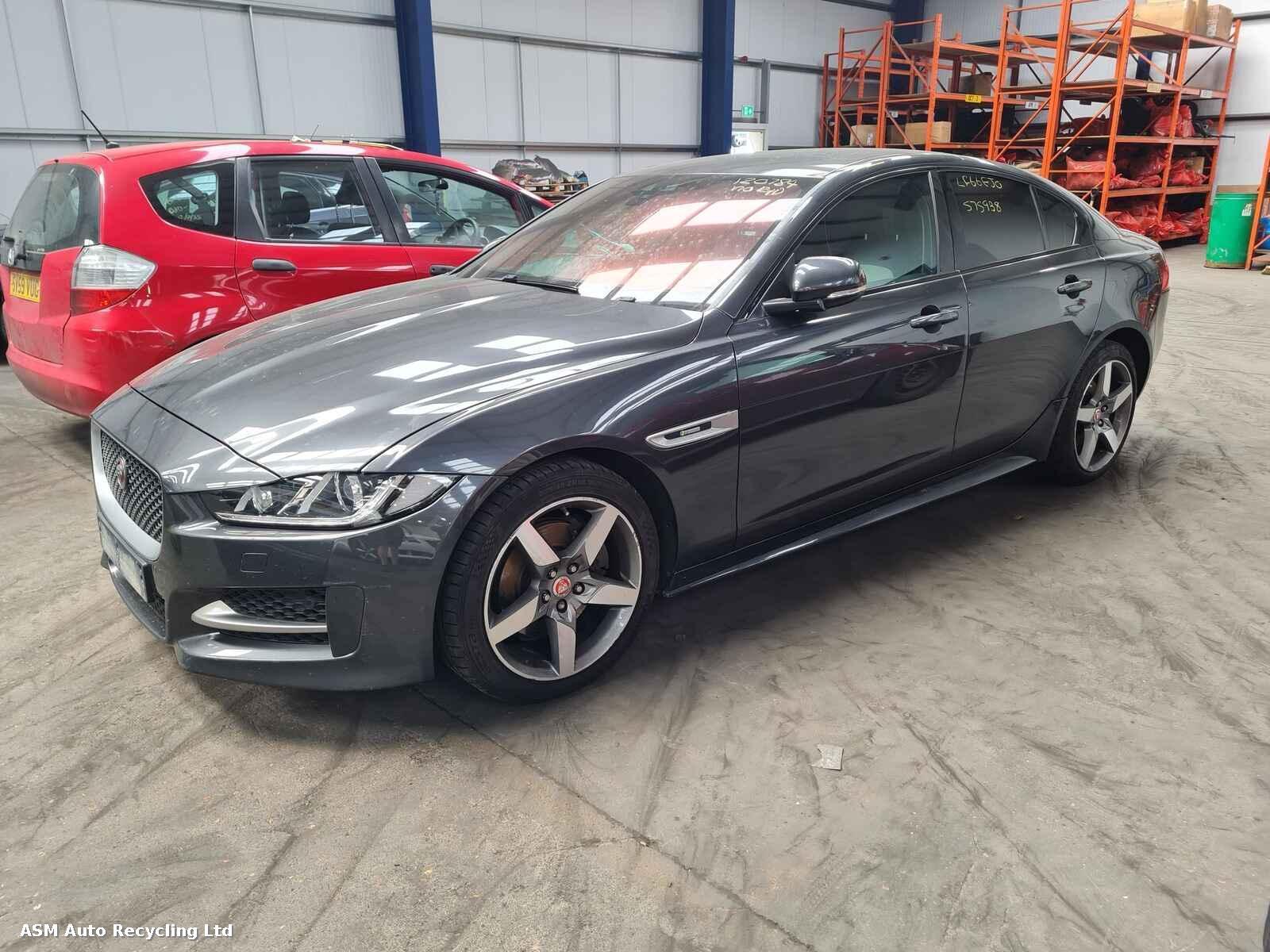 Jaguar Xe 2016 4 Door Saloon Breaking View Auto part Jaguar Xe 2016 4 Door Saloon Breaking