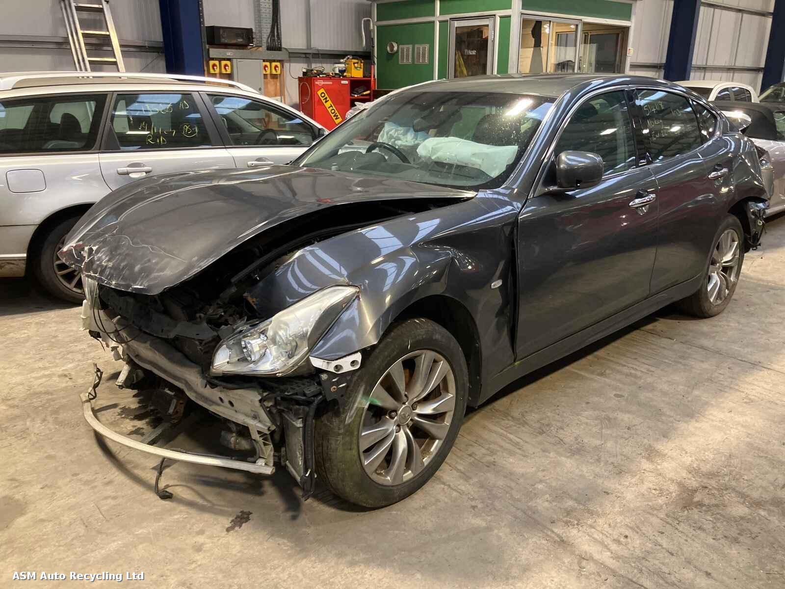 Infiniti M Series 2013 4 Door Saloon Breaking View Auto part Infiniti M Series 2013 4 Door Saloon Breaking