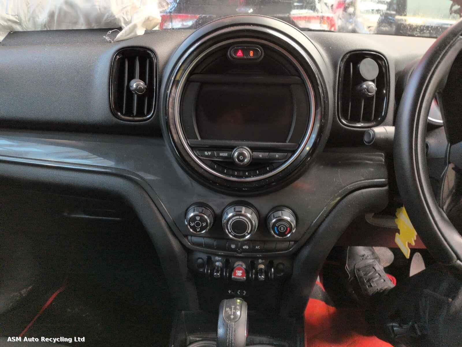 Mini (bmw) Countryman 2017 5 Door Hatchback Breaking View Auto part Mini (bmw) Countryman 2017 5 Door Hatchback Breaking