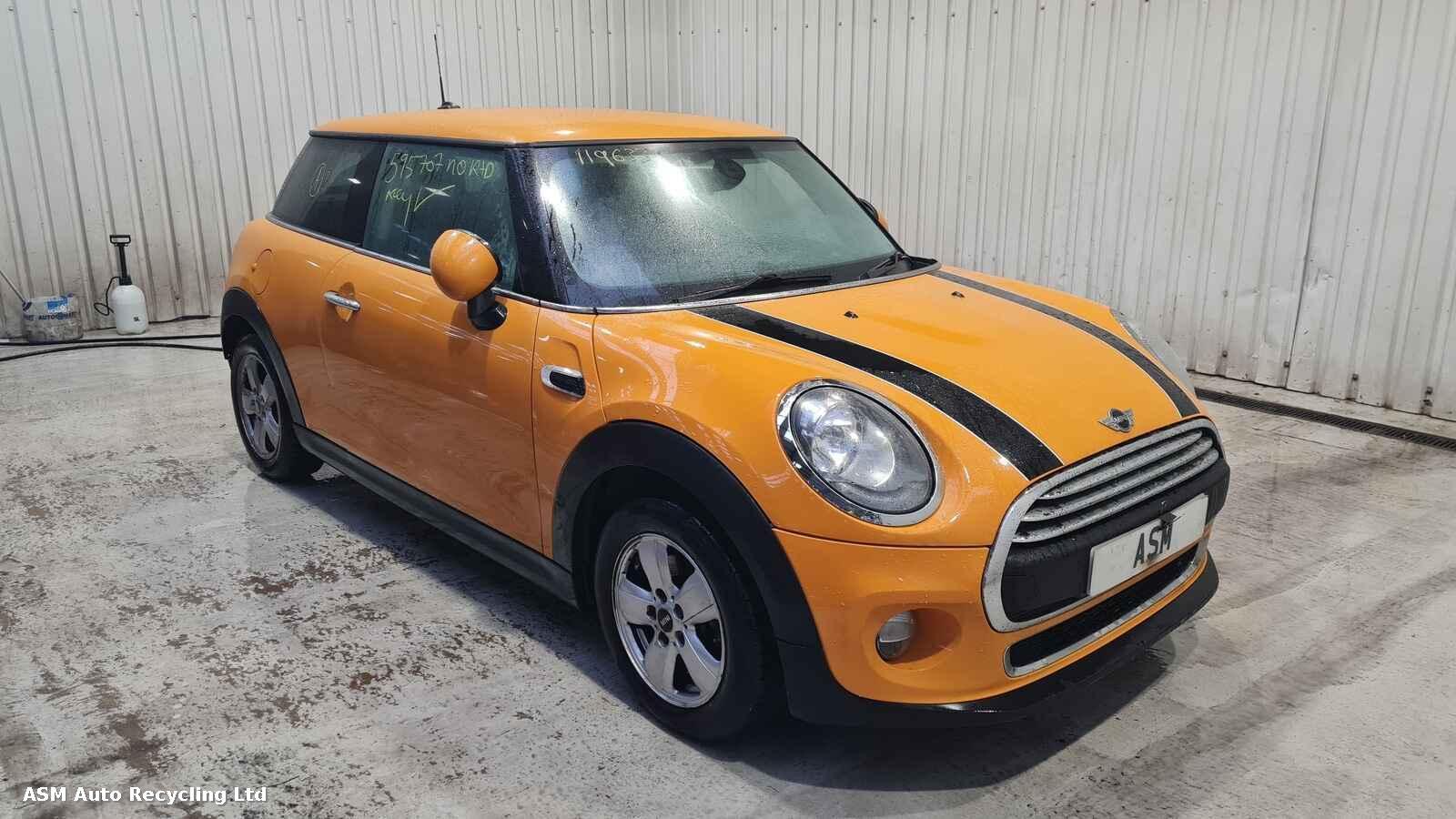 Image for a Mini (bmw) Mini 2015 3 Door Hatchback Breaking