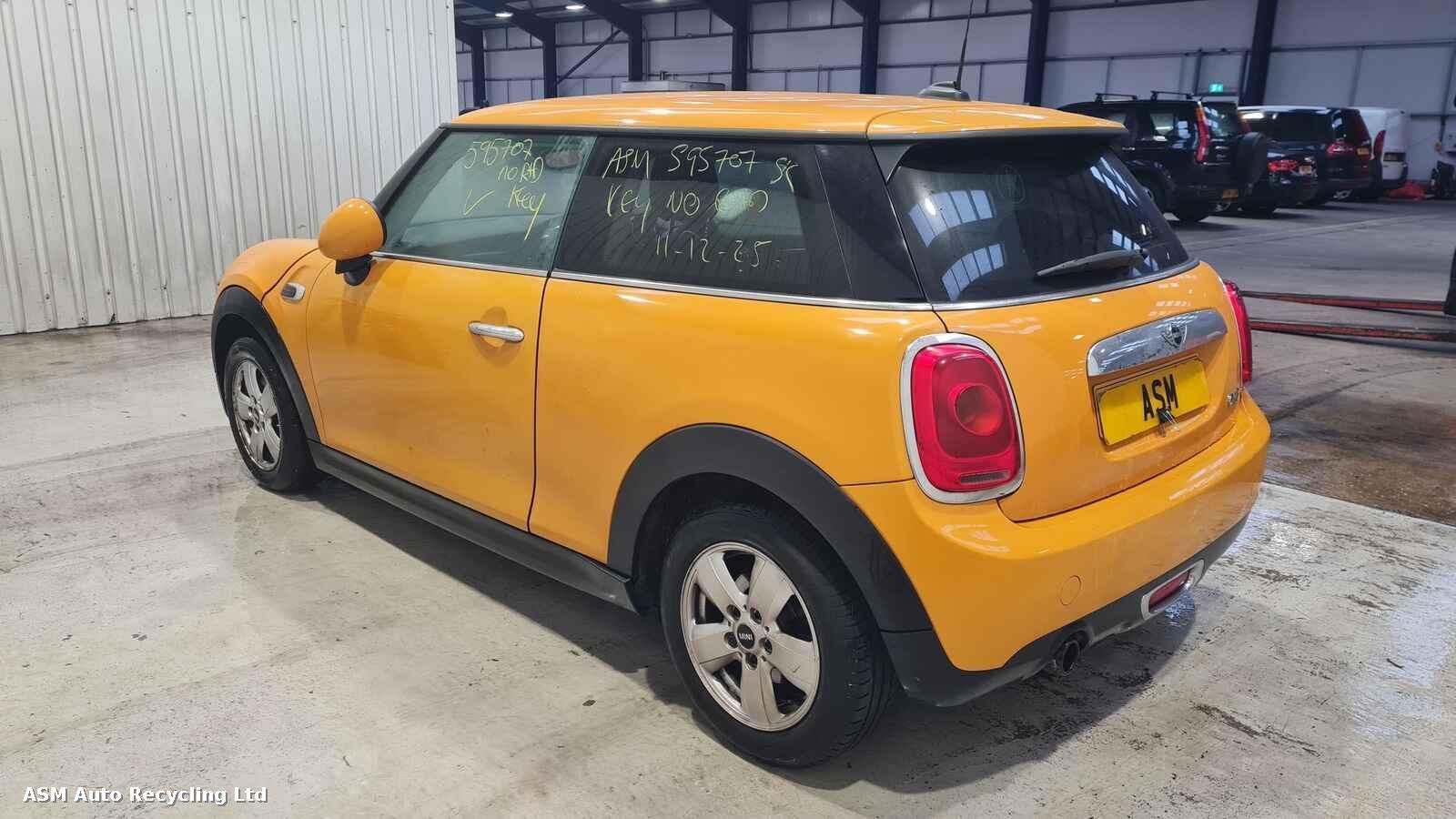 Mini (bmw) Mini 2015 3 Door Hatchback Breaking View Auto part Mini (bmw) Mini 2015 3 Door Hatchback Breaking