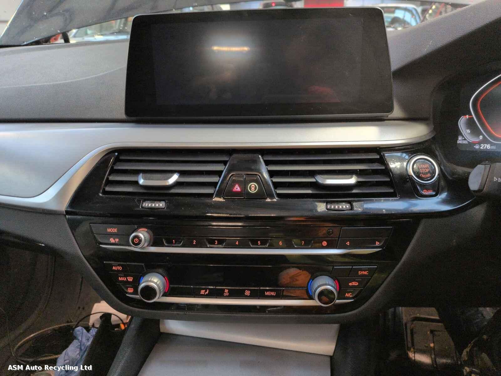 View Auto part Bmw 5 Series 2020 5 Door Estate Breaking
