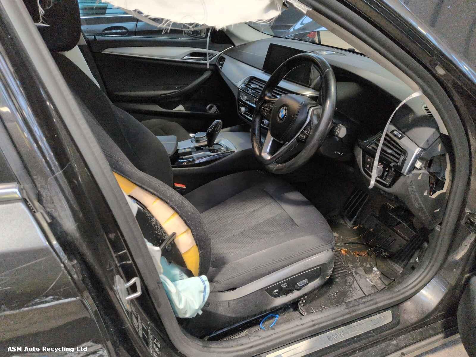View Auto part Bmw 5 Series 2020 5 Door Estate Breaking