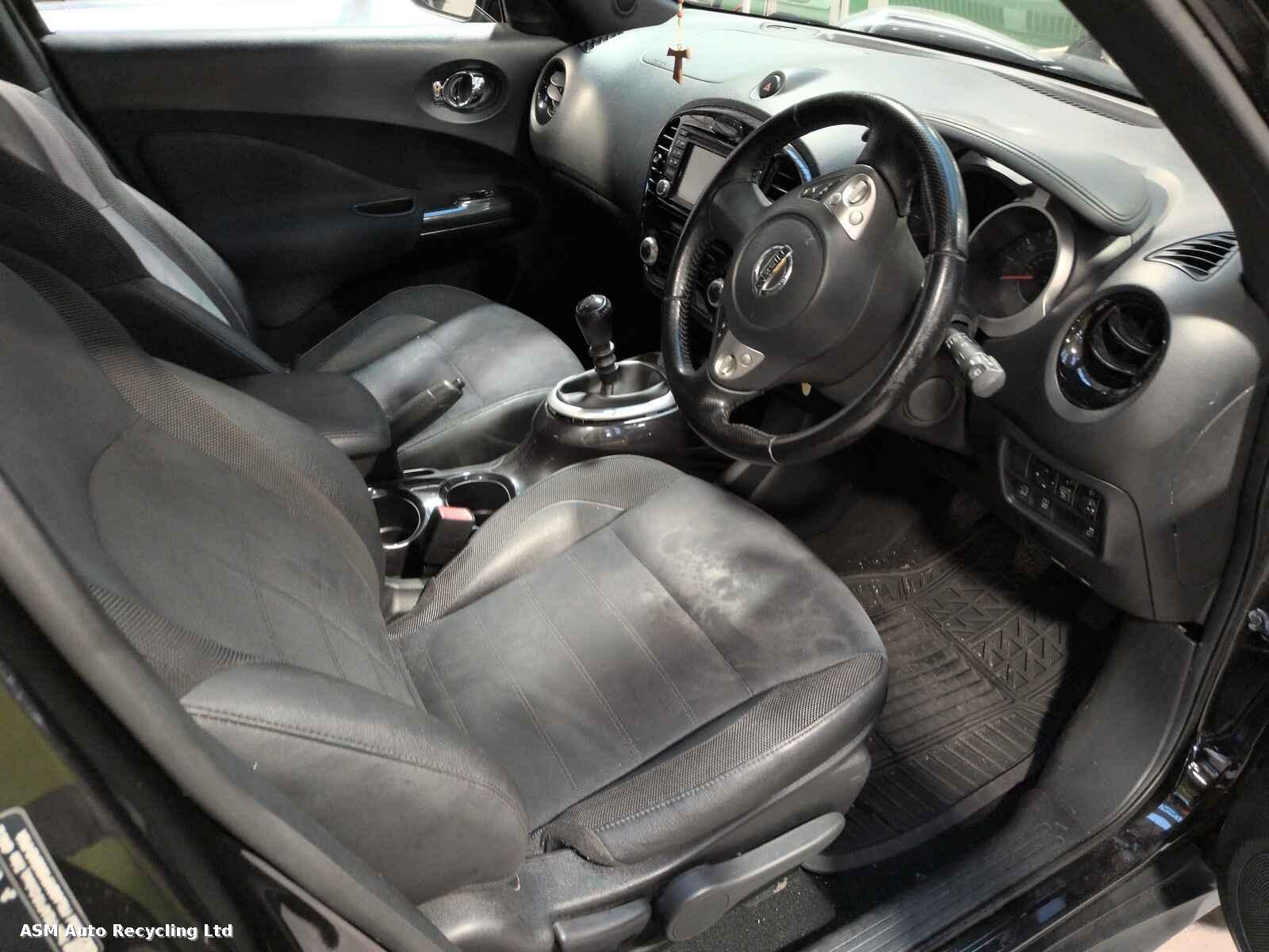 View Auto part Nissan Juke 2017 5 Door Hatchback Breaking