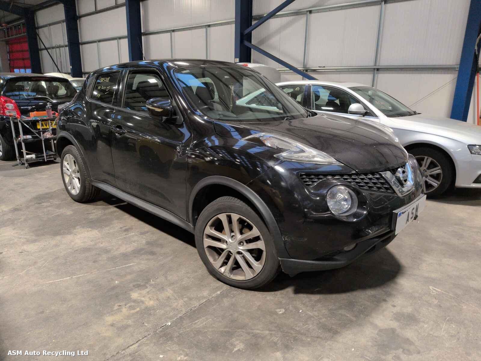 Image for a Nissan Juke 2017 5 Door Hatchback Breaking