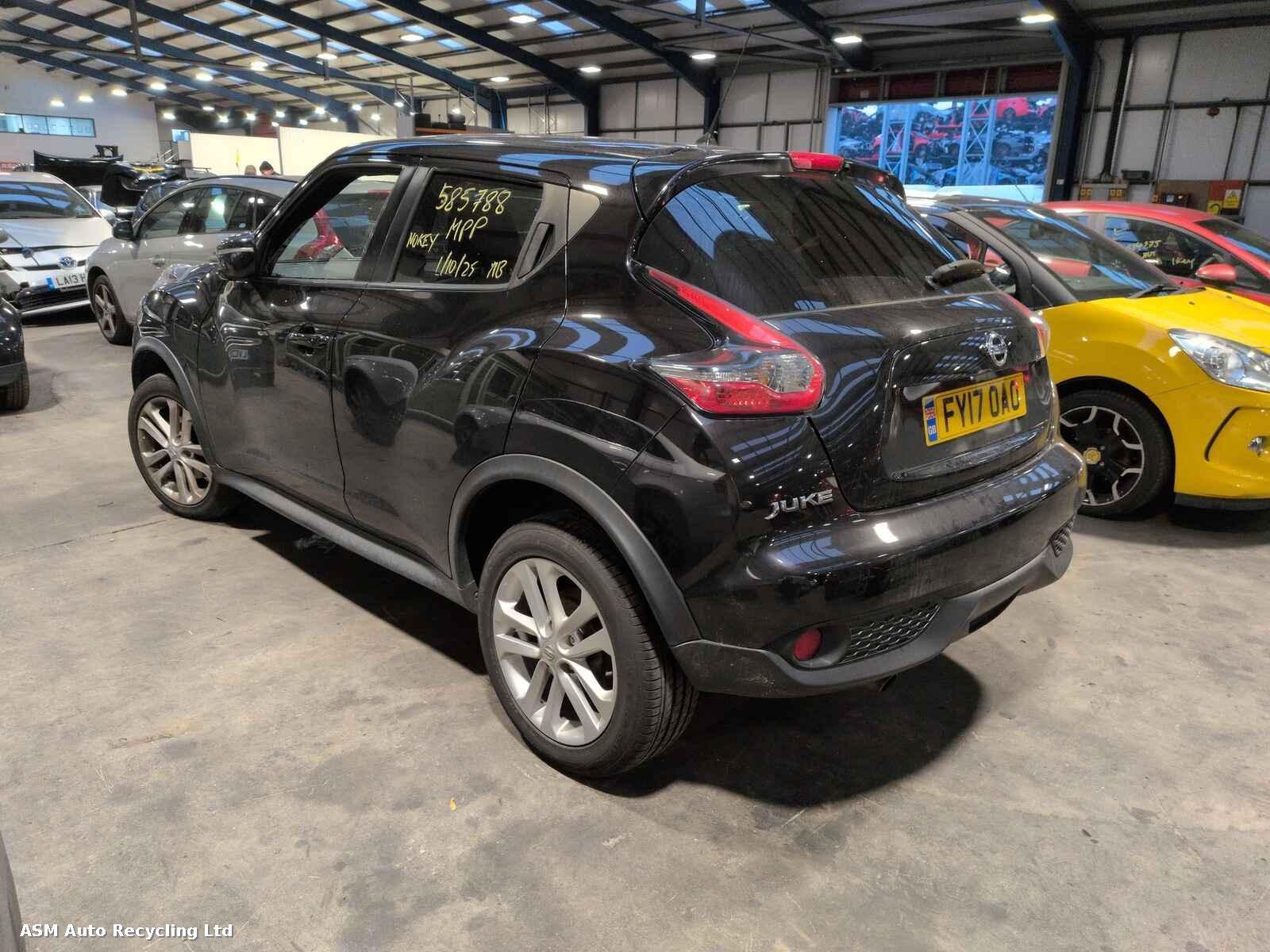 View Auto part Nissan Juke 2017 5 Door Hatchback Breaking