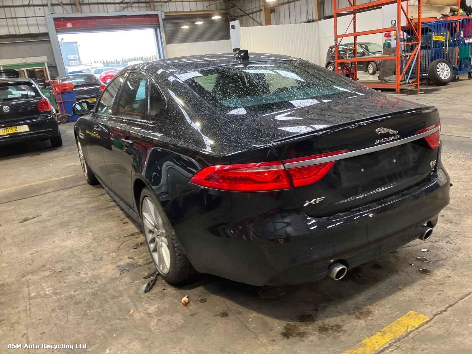Jaguar Xf 2016 4 Door Saloon Breaking View Auto part Jaguar Xf 2016 4 Door Saloon Breaking