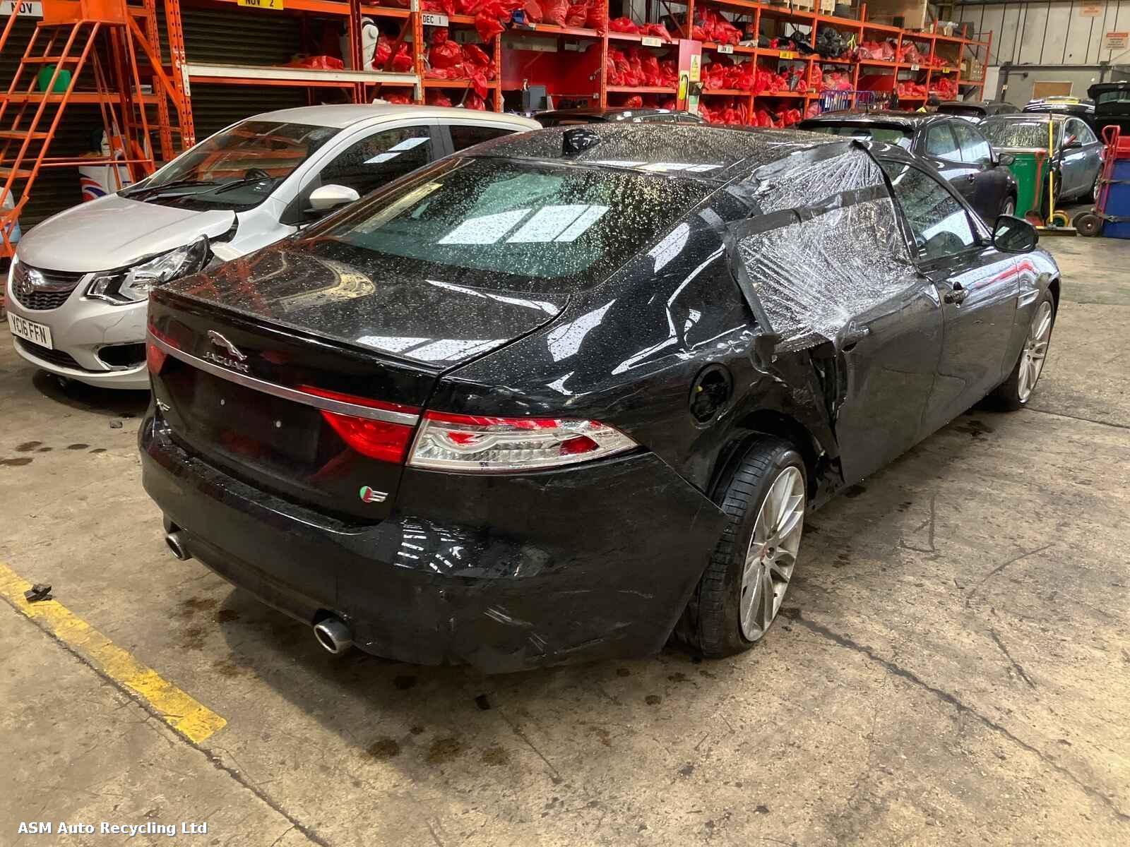 Jaguar Xf 2016 4 Door Saloon Breaking View Auto part Jaguar Xf 2016 4 Door Saloon Breaking