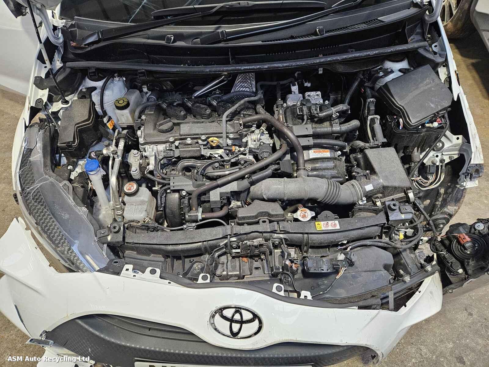 View Auto part Toyota Yaris 2024 5 Door Hatchback Breaking