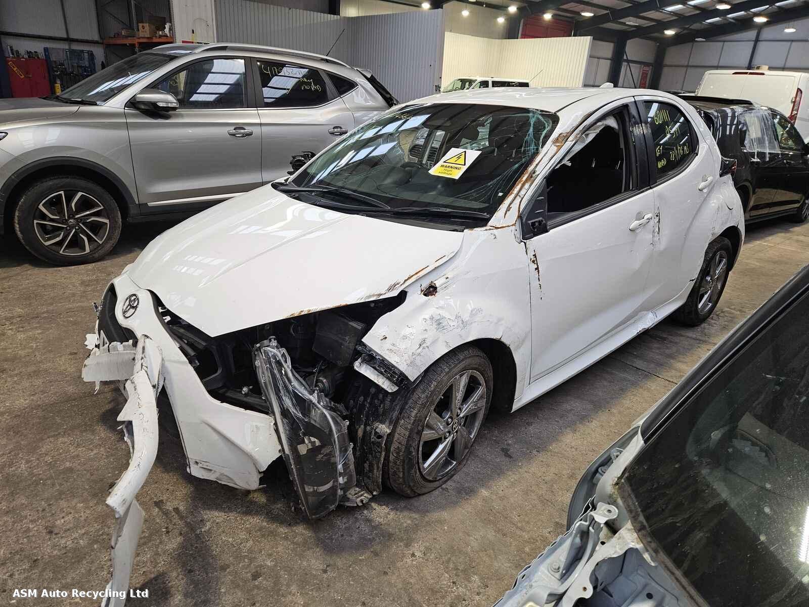 View Auto part Toyota Yaris 2024 5 Door Hatchback Breaking