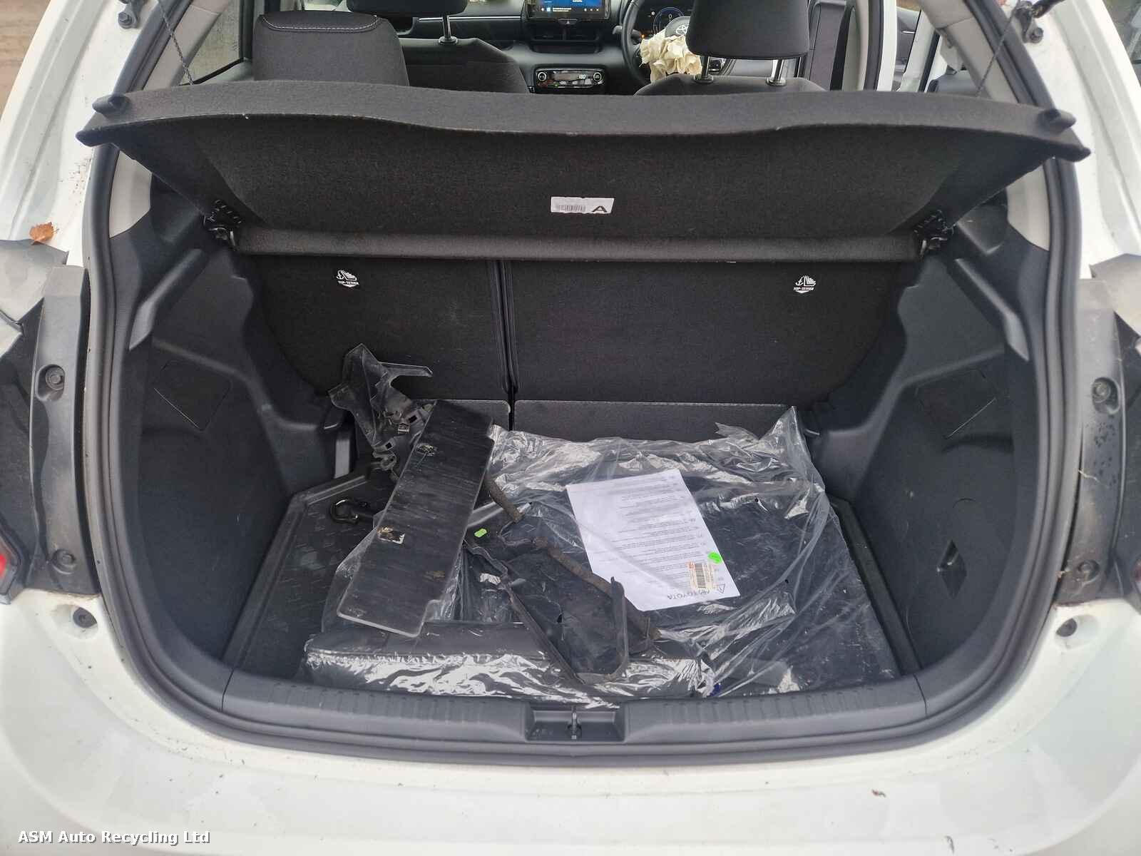 View Auto part Toyota Yaris 2024 5 Door Hatchback Breaking