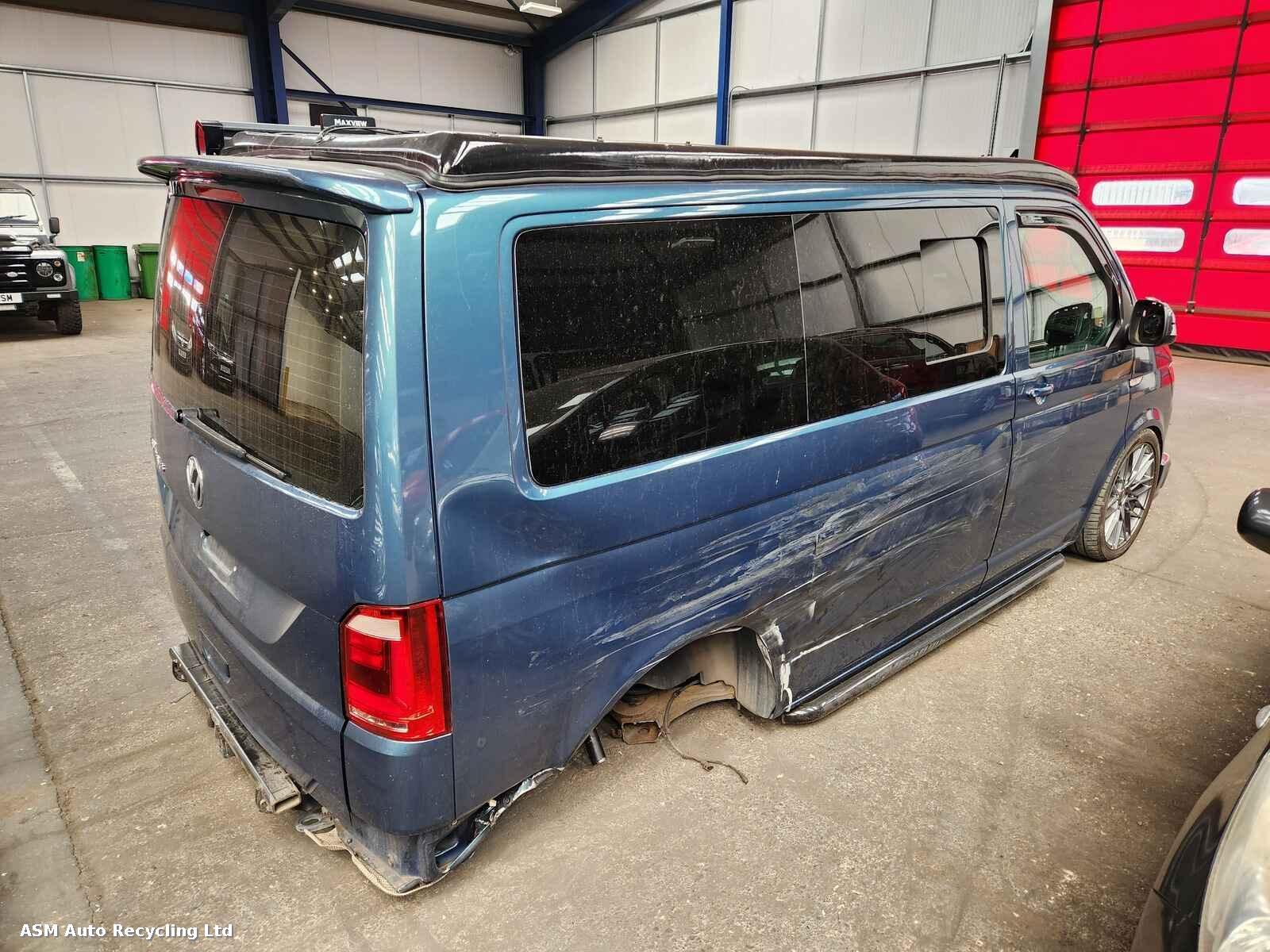 View Auto part Volkswagen Transporter 2019 Unknown Van Breaking