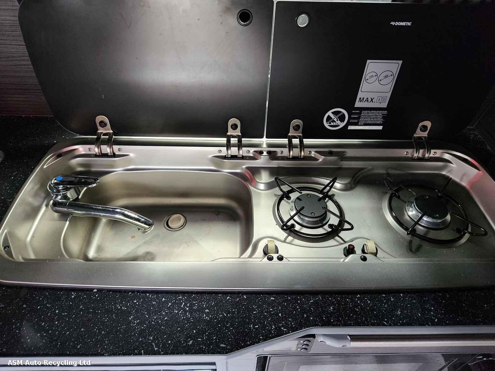 View Auto part Volkswagen Transporter 2019 Unknown Van Breaking