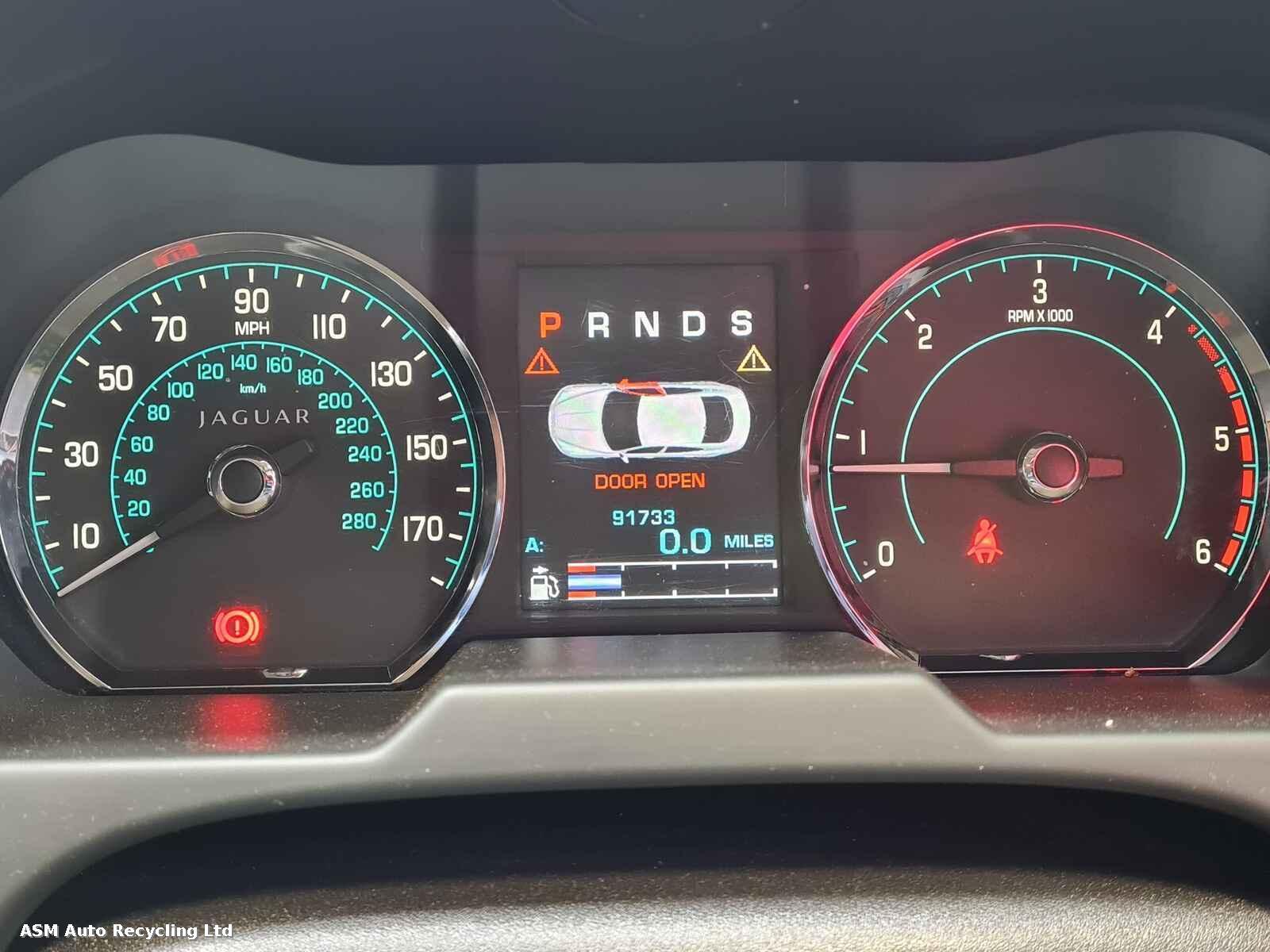 View Auto part Jaguar Xf 2012 4 Door Saloon Breaking