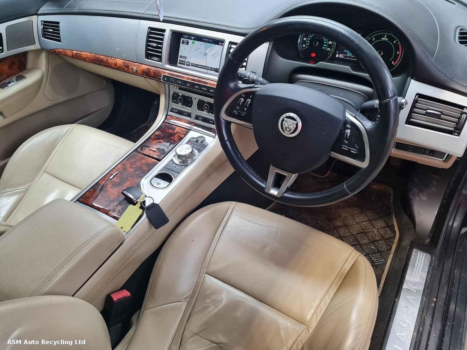 View Auto part Jaguar Xf 2012 4 Door Saloon Breaking