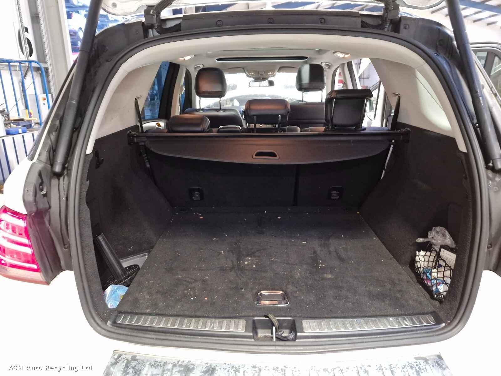 Mercedes Gle Class 2017 5 Door Estate Breaking View Auto part Mercedes Gle Class 2017 5 Door Estate Breaking