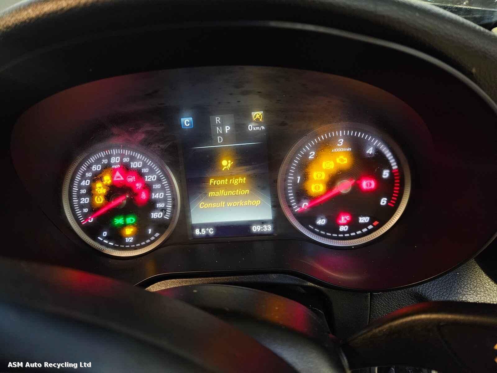 Mercedes Glc 2016 5 Door Estate Breaking View Auto part Mercedes Glc 2016 5 Door Estate Breaking