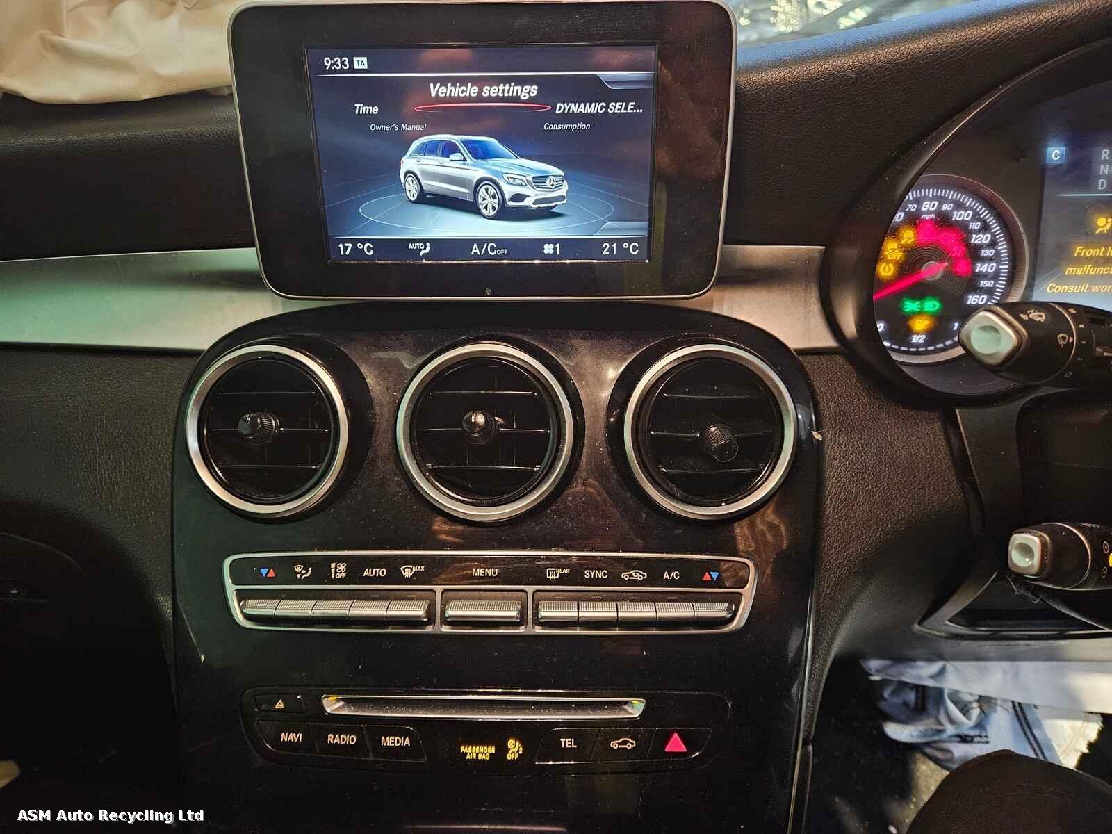 Mercedes Glc 2016 5 Door Estate Breaking View Auto part Mercedes Glc 2016 5 Door Estate Breaking
