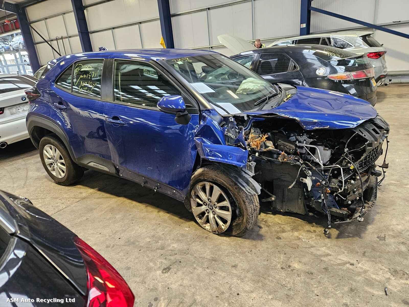 Image for a Toyota Yaris Cross 2022 5 Door Hatchback Breaking