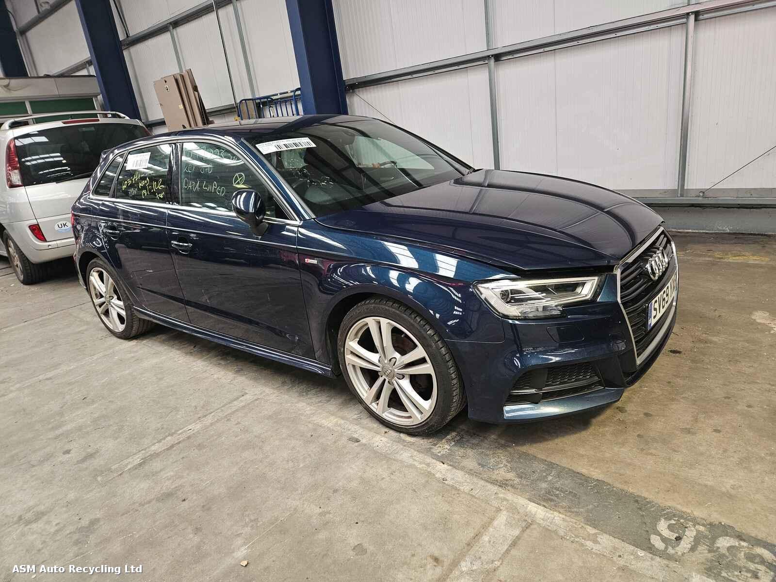Image for a Audi A3 2019 5 Door Hatchback Breaking