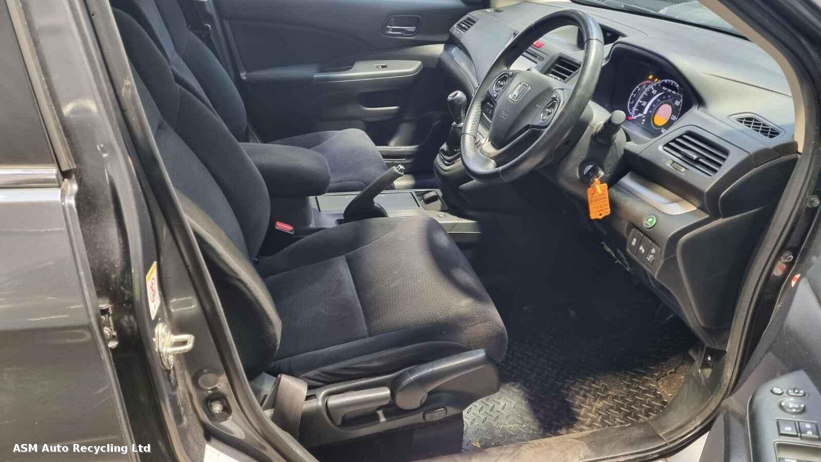 Honda Crv 2014 5 Door Estate Breaking View Auto part Honda Crv 2014 5 Door Estate Breaking